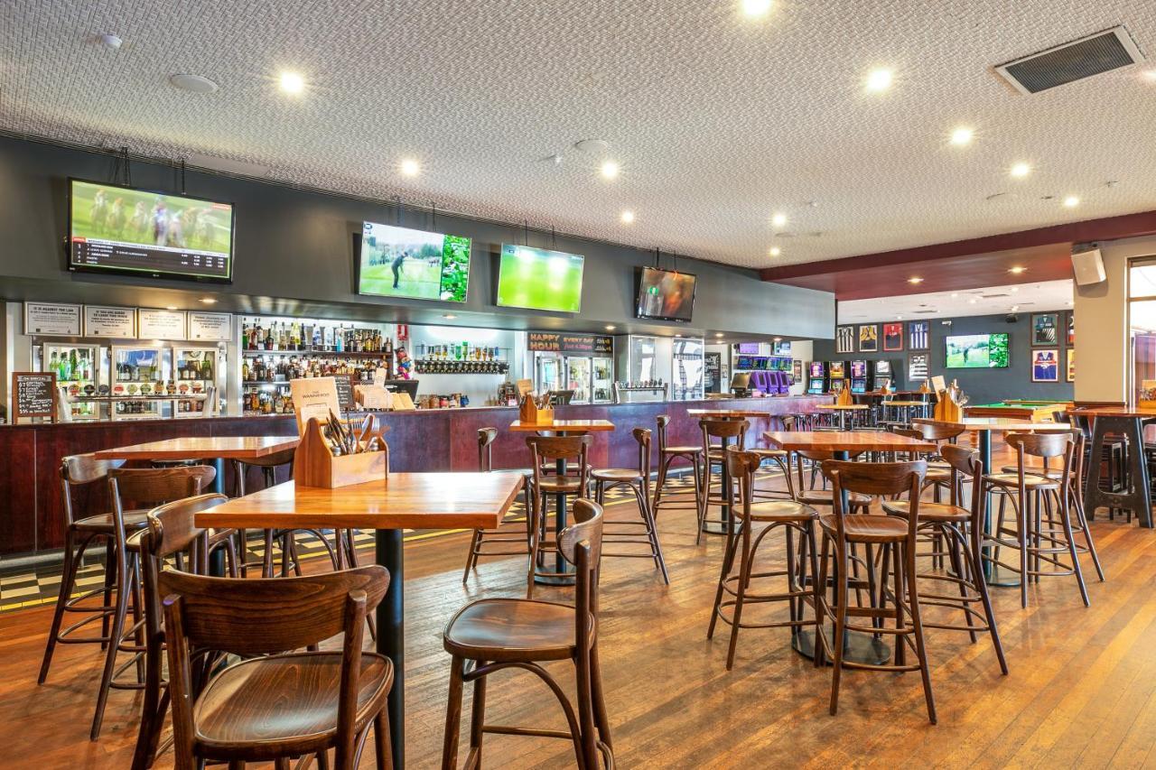 Nightcap At Wanneroo Tavern מראה חיצוני תמונה